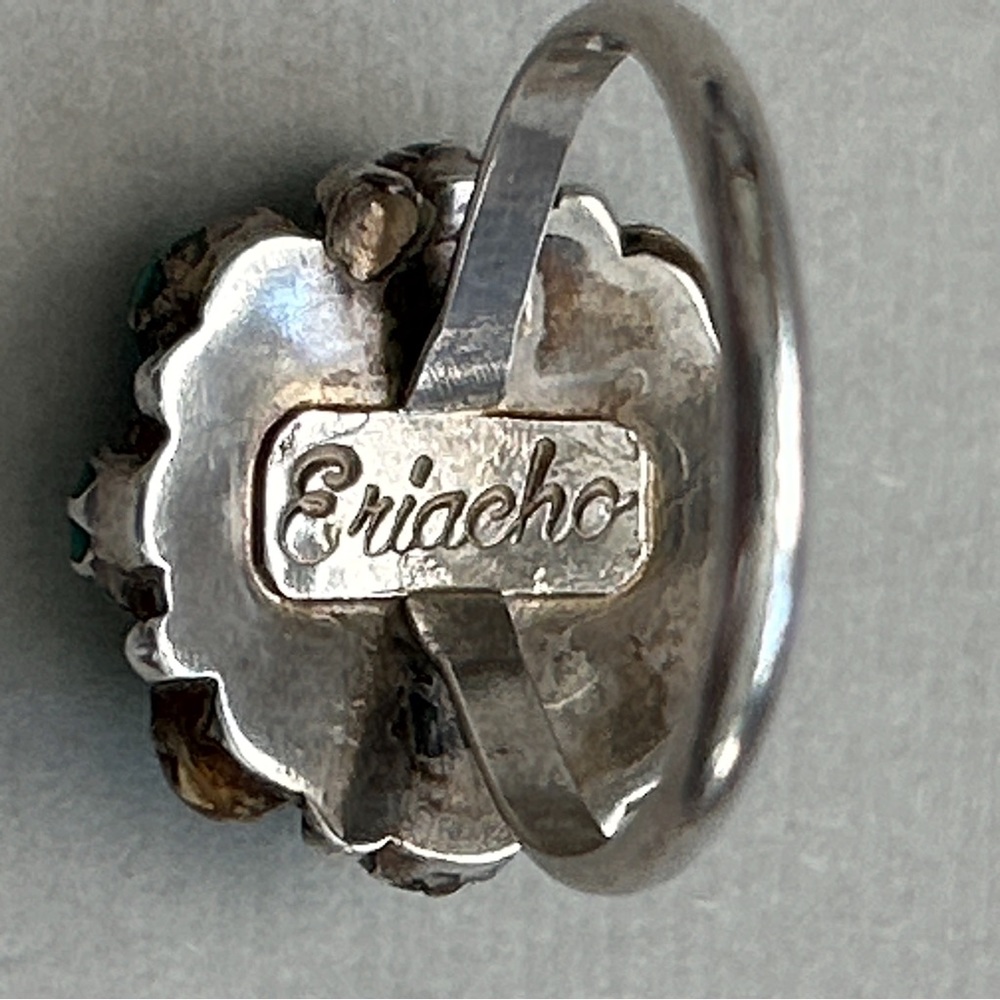 Vintage Signed Eriacho Zuni Turquoise Flower Sterling Silver Ring - Picture 15 of 15